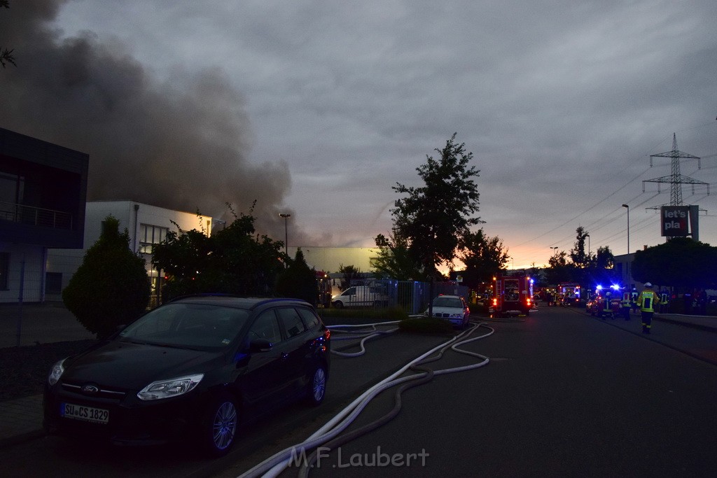 Grossbrand Halle Troisdorf Kriegsdorf Junkersring P348.JPG - Miklos Laubert